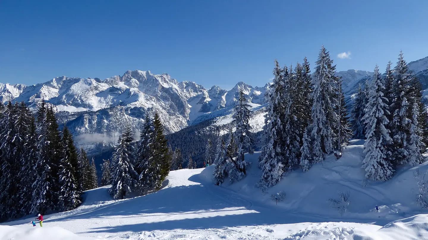 ski run in Garmisch-Partenkirchen , Germany. Wetterstein mountains (Oberreintalschrofen upside of Oberreintal)