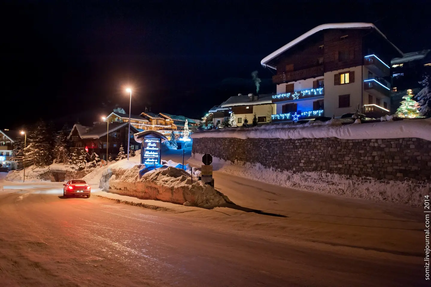 Livigno - is a town and comune in the province of Sondrio, in the region of Lombardy, Italy, located in the Italian Alps, near the Swiss border. dec. 2013 - jan. 2014