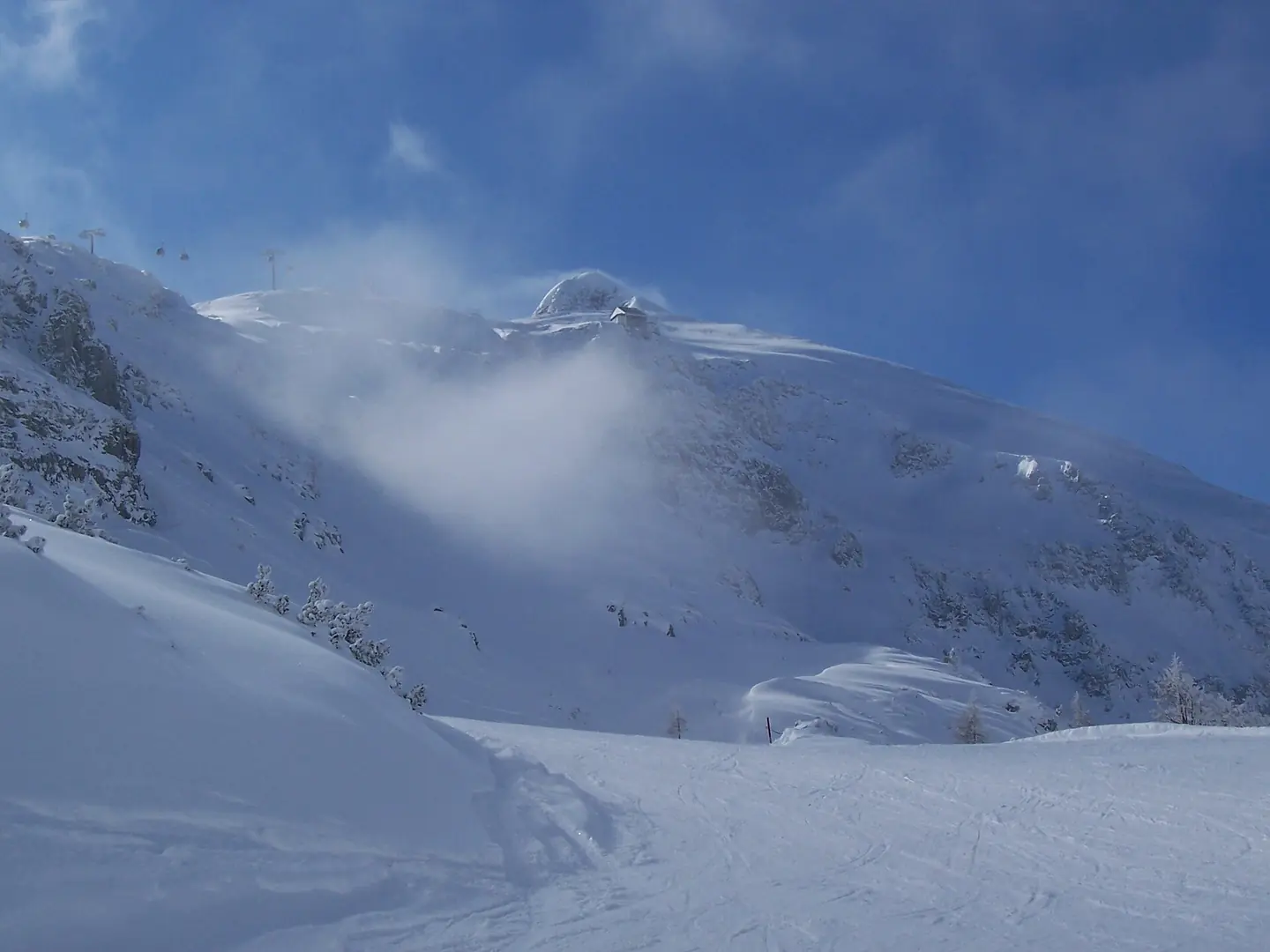 A ski slope on the Zehnerkarseilbahn in Obertauern