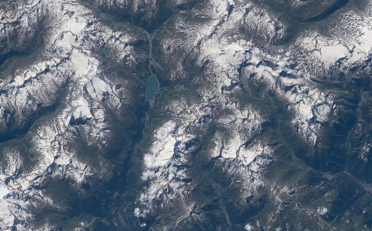 ISS069 (iss069e025220) - View of France - Lac du Chevril - Val-d'Isère - Tignes - Vanoise massif - Mont Pourri - Le Grand Bec - Grande Motte - Vallon de la Leisse - Aiguille de la Grande Sassière - Lac de la Sassière