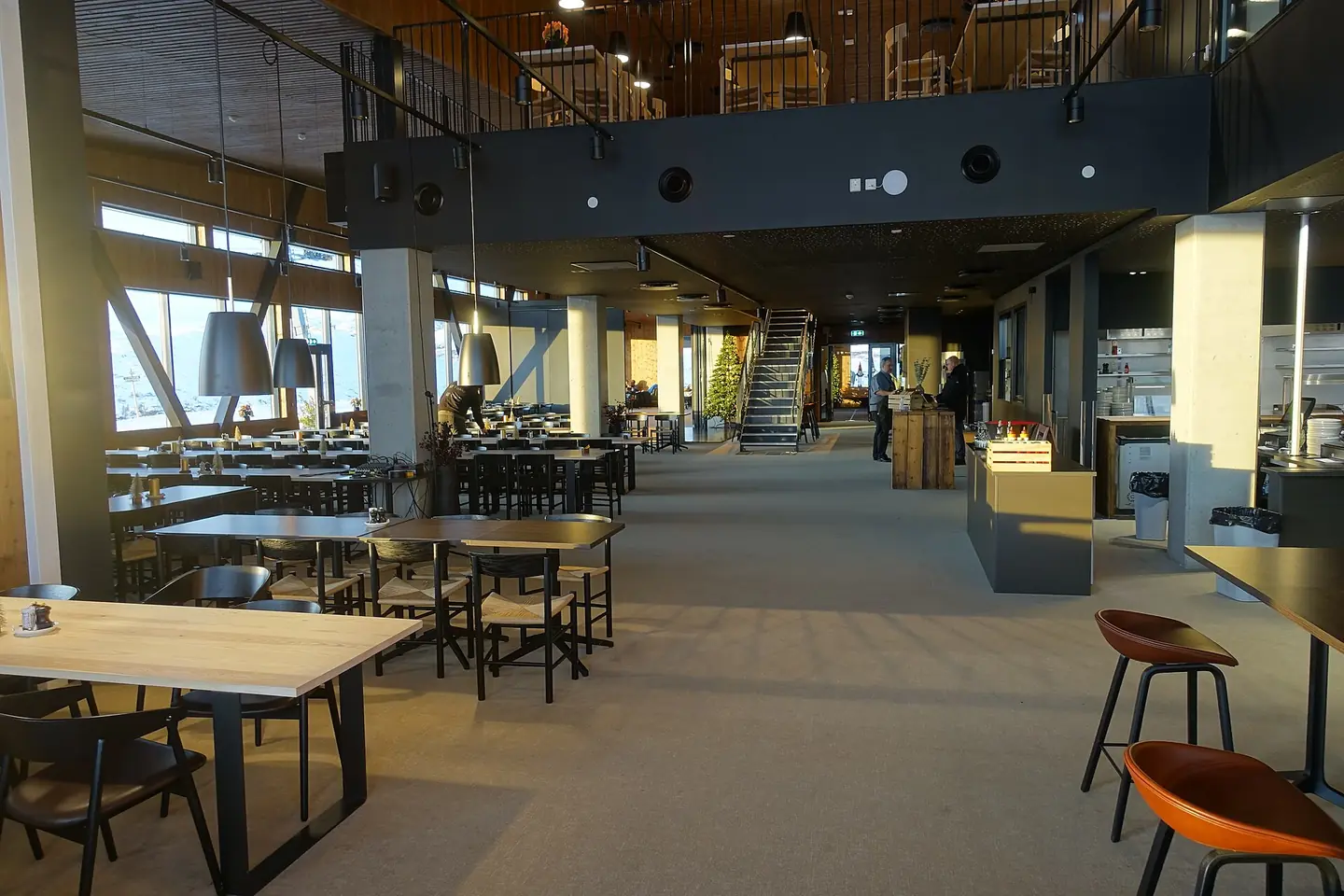 Voss Gondol Hanguren Mountain Hangurstoppen Restaurant Voss, Norway 2019-11-20 DSC00783