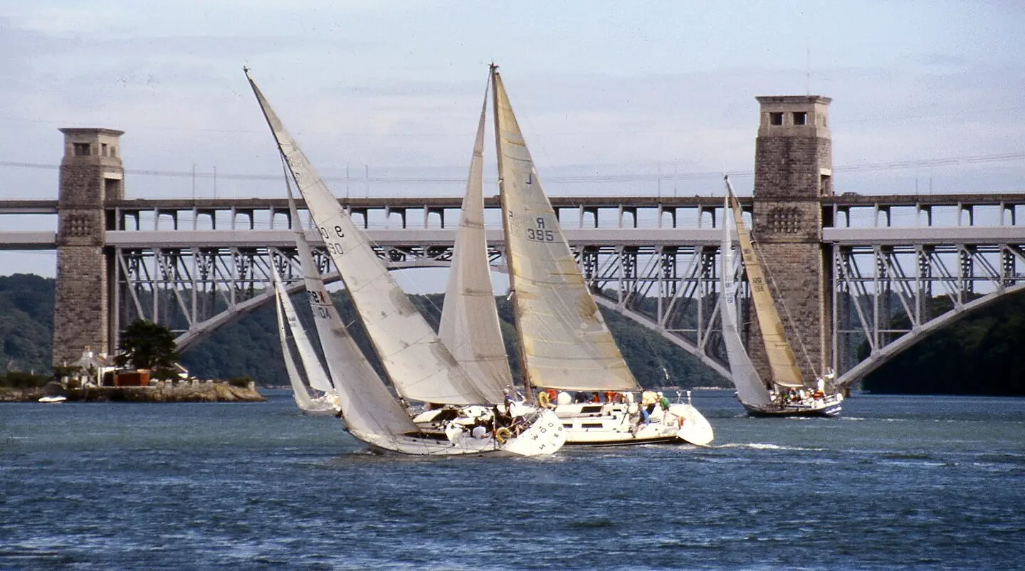 Tacking near Britannia Bridge