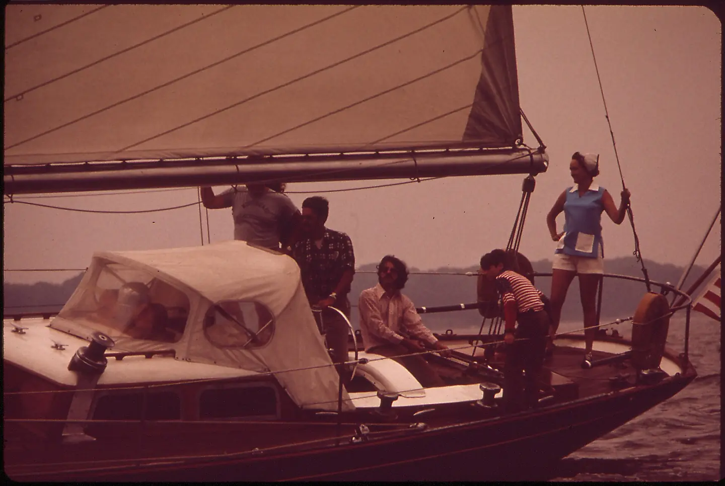 ONE OF THE SMALLER BOATS IN THE MULTI-CLASS ANNAPOLIS--NEWPORT RACE, AN IMPORTANT BIENNIAL SAILING EVENT ON CHESAPEAKE BAY