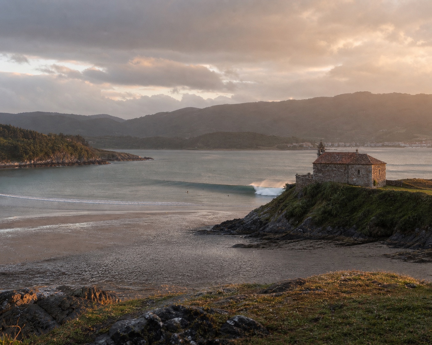 Santa Catalina chapel overlooking Mundaka's left-breaking wave and estuary